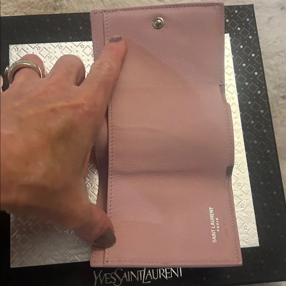 YSL Yves Saint Laurent pink leather trifold wallet - Picture 11 of 17